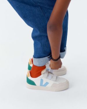  WHITE_AQUA_EMER